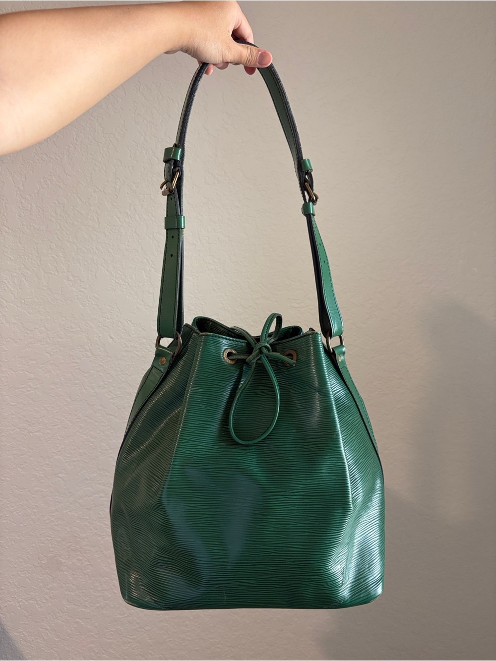 Louis Vuitton Green Epi Leather Bucket Bag